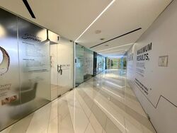 International Plaza (D2), Retail #604747301